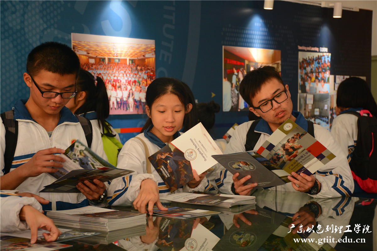 DSC_5582.jpg DSC_5582.jpg