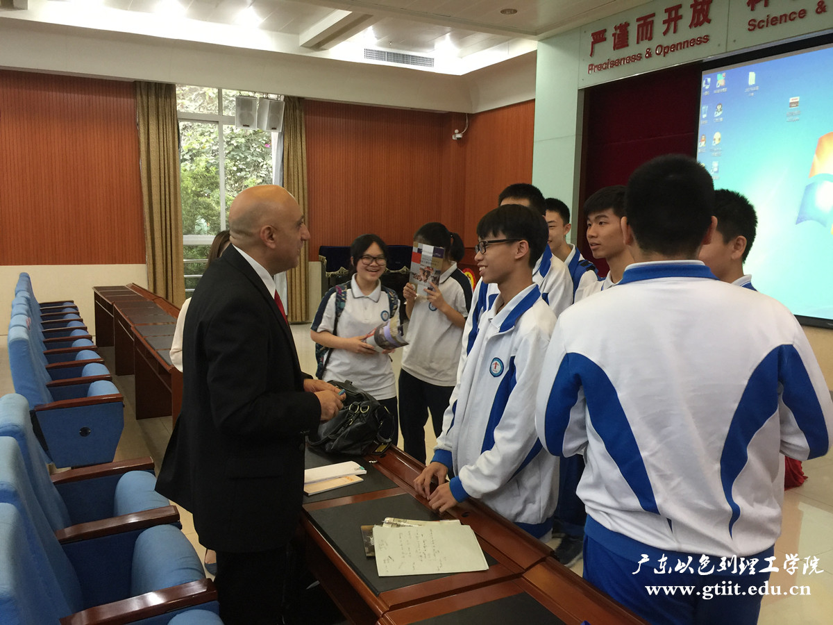 广州一中_副本.jpg 广州一中_副本.jpg