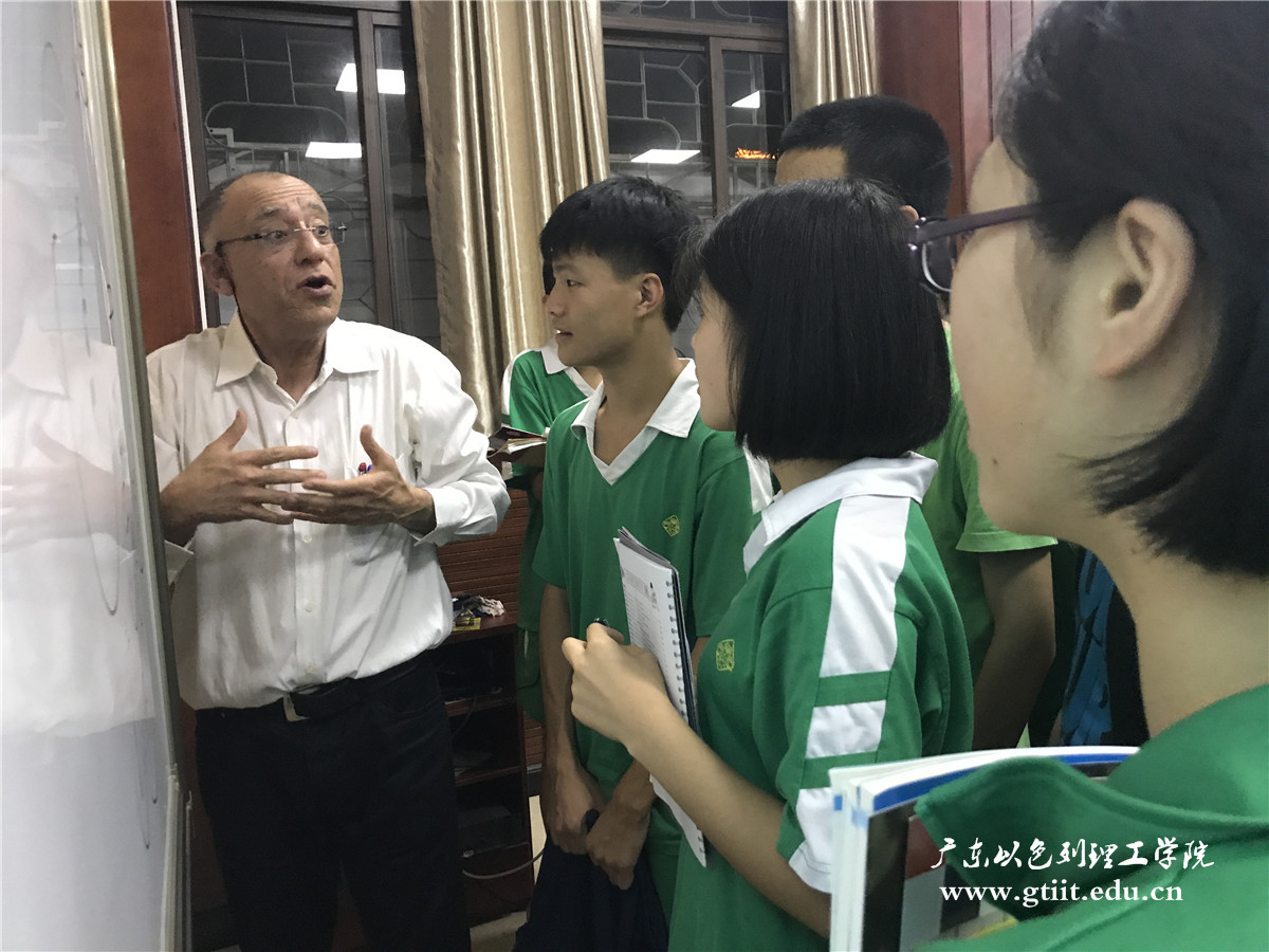 2017-05-09 201750_副本.jpg 2017-05-09 201750_副本.jpg