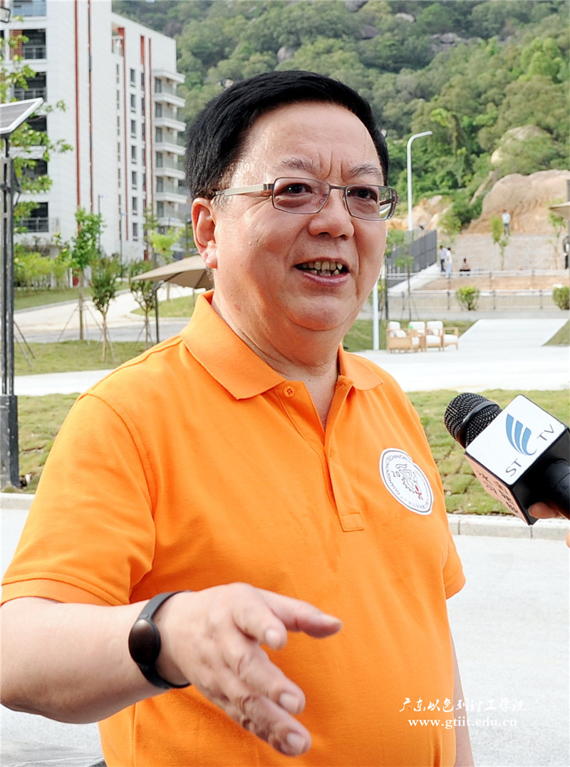 微信图片_20170629205102_副本.jpg 微信图片_20170629205102_副本.jpg