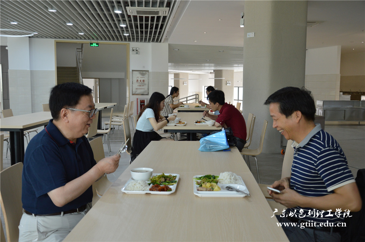 DSC_0285.jpg DSC_0285.jpg