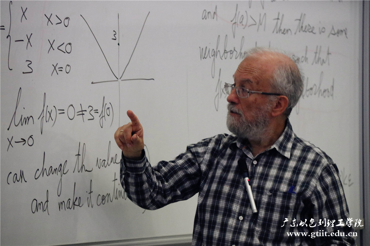 IMG_0553.jpg IMG_0553.jpg