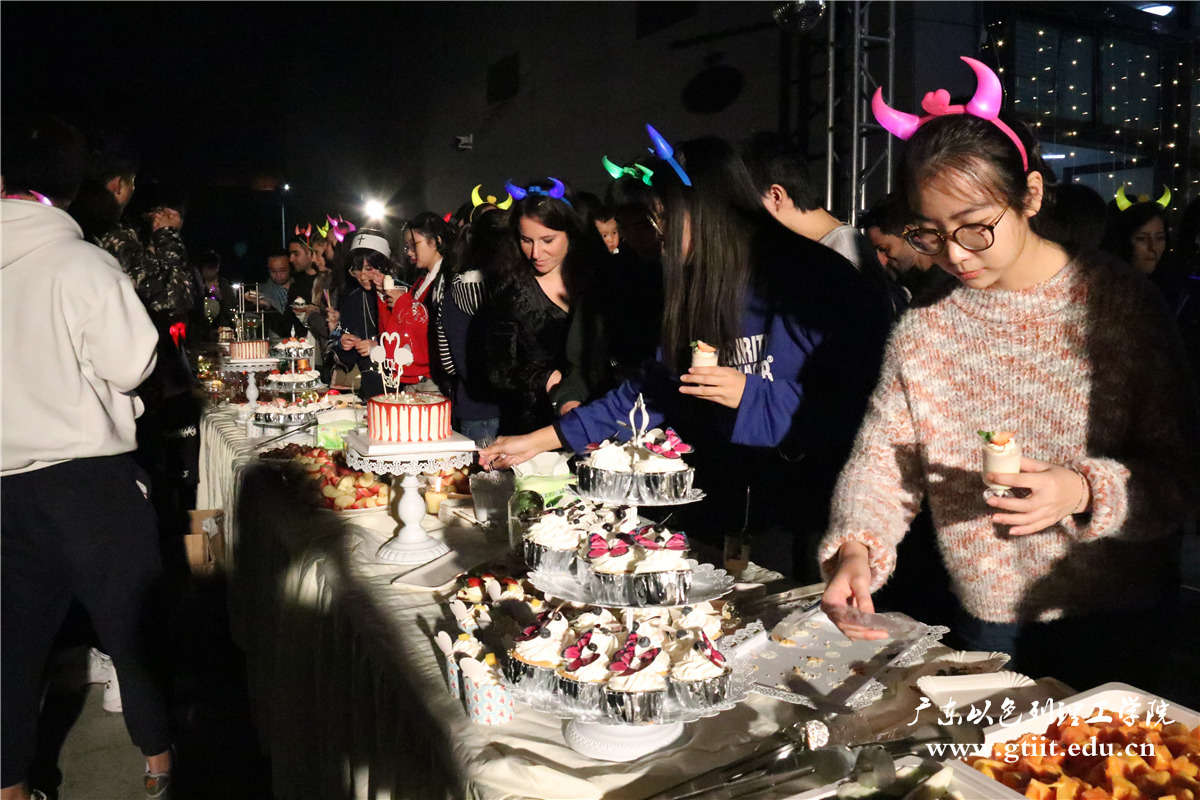 IMG_2176.jpg IMG_2176.jpg