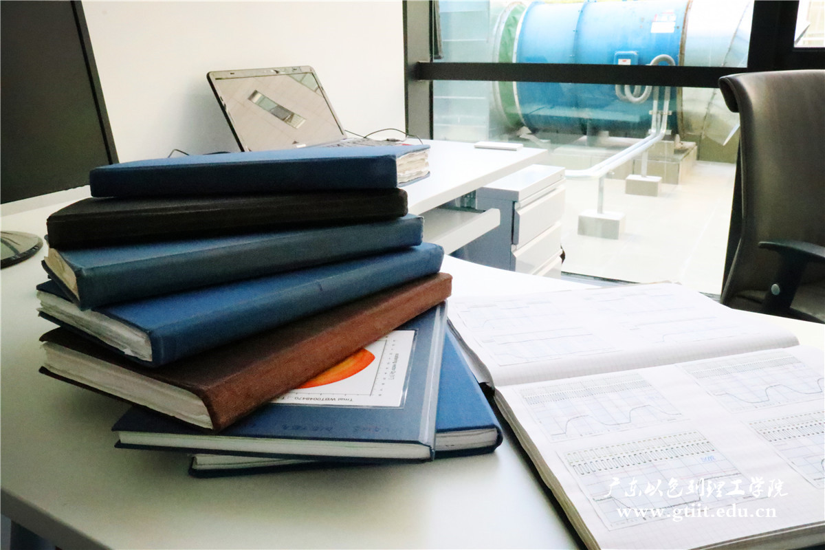 IMG_0992_副本.jpg IMG_0992_副本.jpg