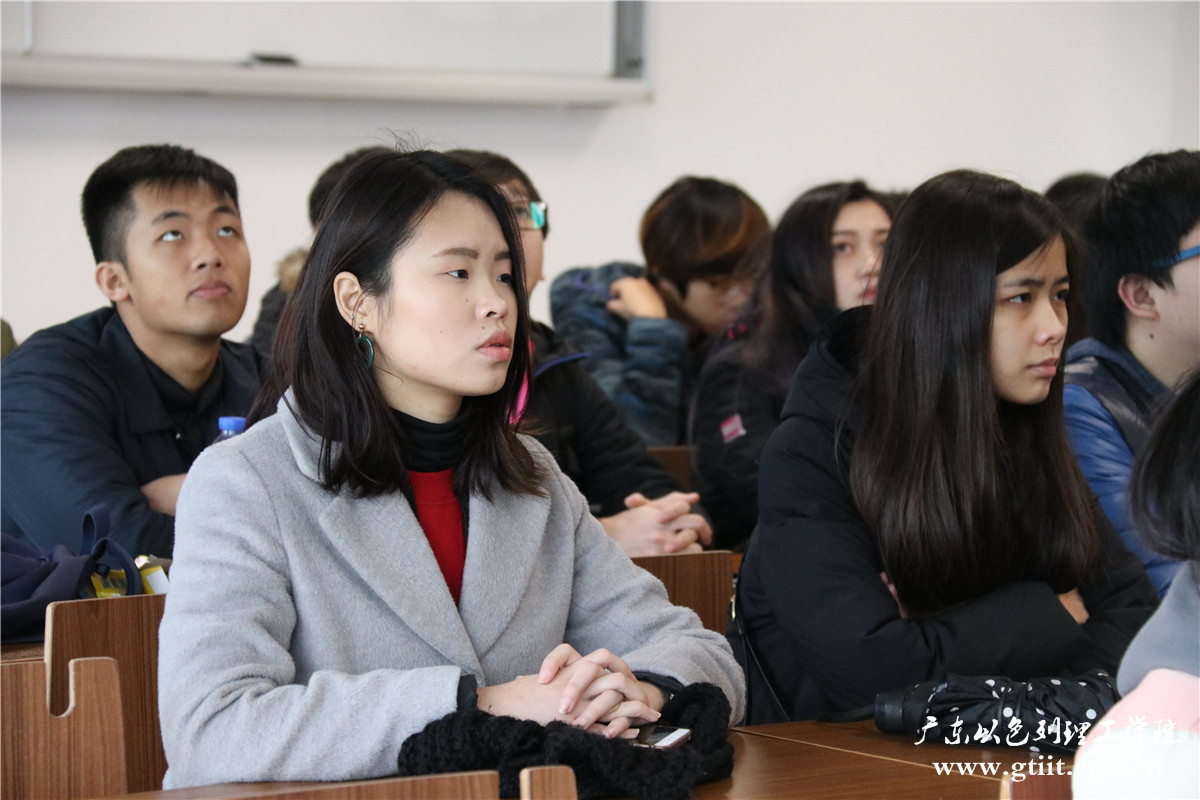 IMG_4369.jpg IMG_4369.jpg