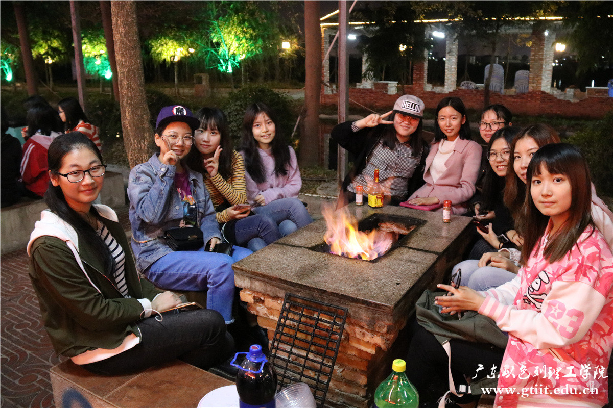 IMG_4504.jpg IMG_4504.jpg