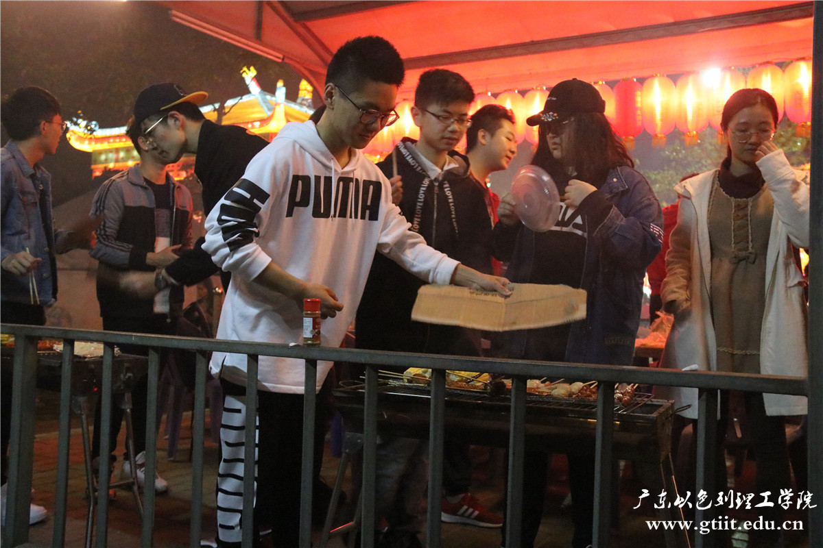 IMG_4672.jpg IMG_4672.jpg