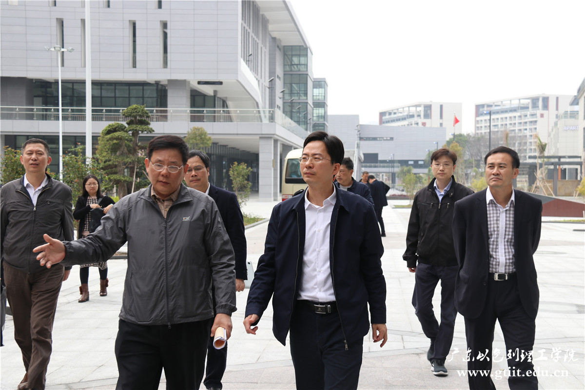 IMG_4806.jpg IMG_4806.jpg