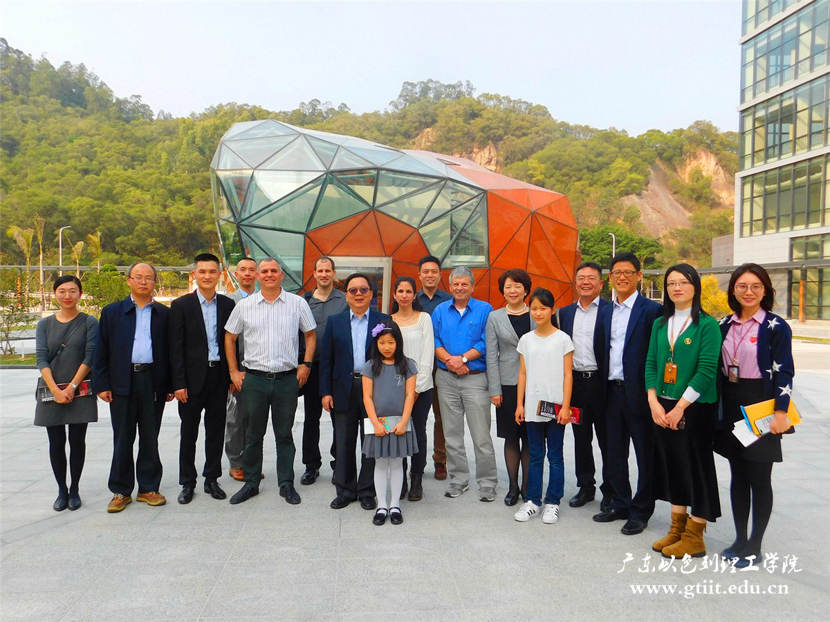 Photo 1.jpg Photo 1.jpg