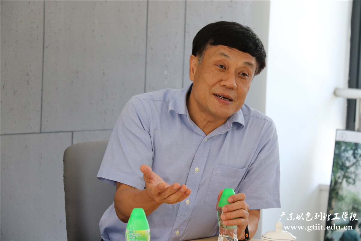 IMG_9652.jpg IMG_9652.jpg