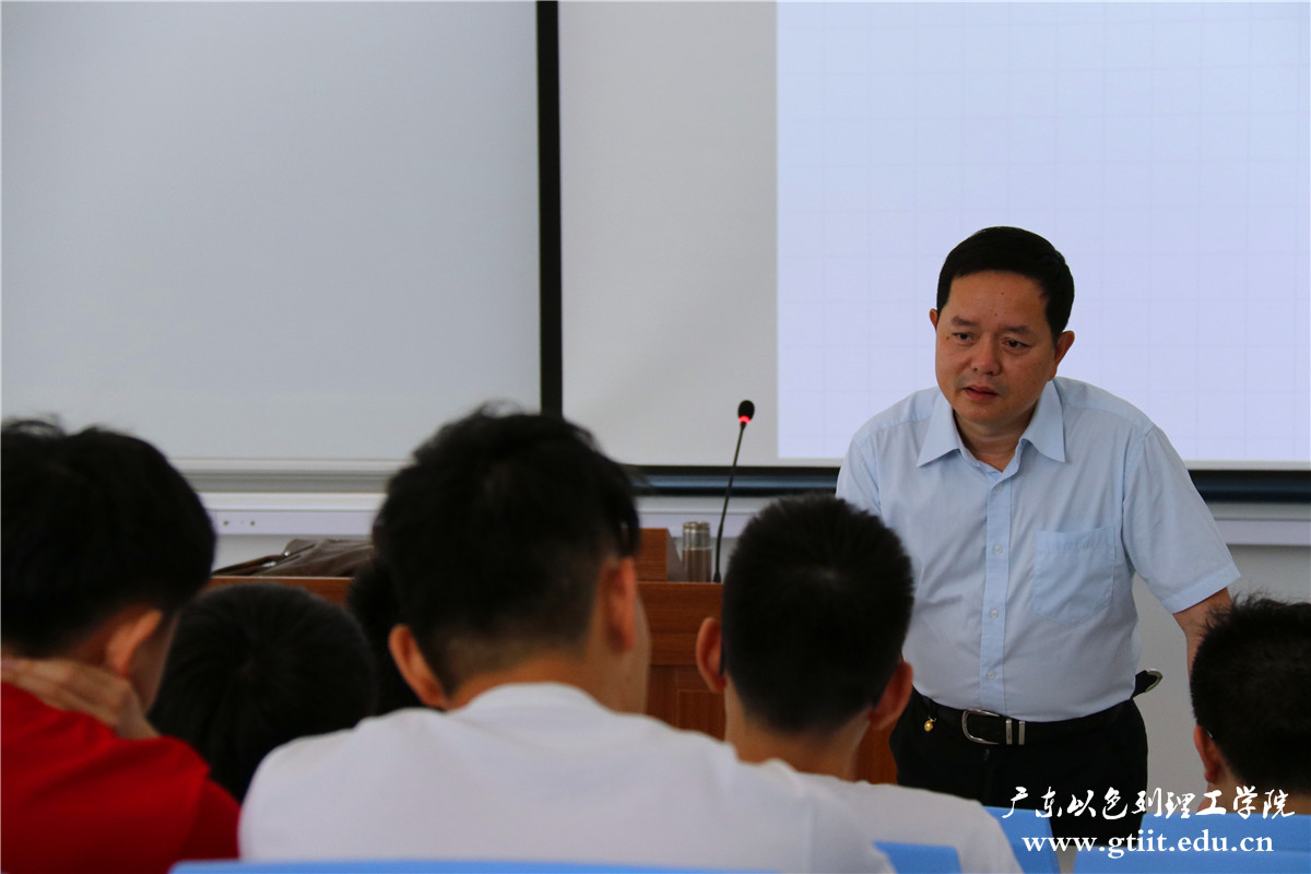 IMG_9875.jpg IMG_9875.jpg