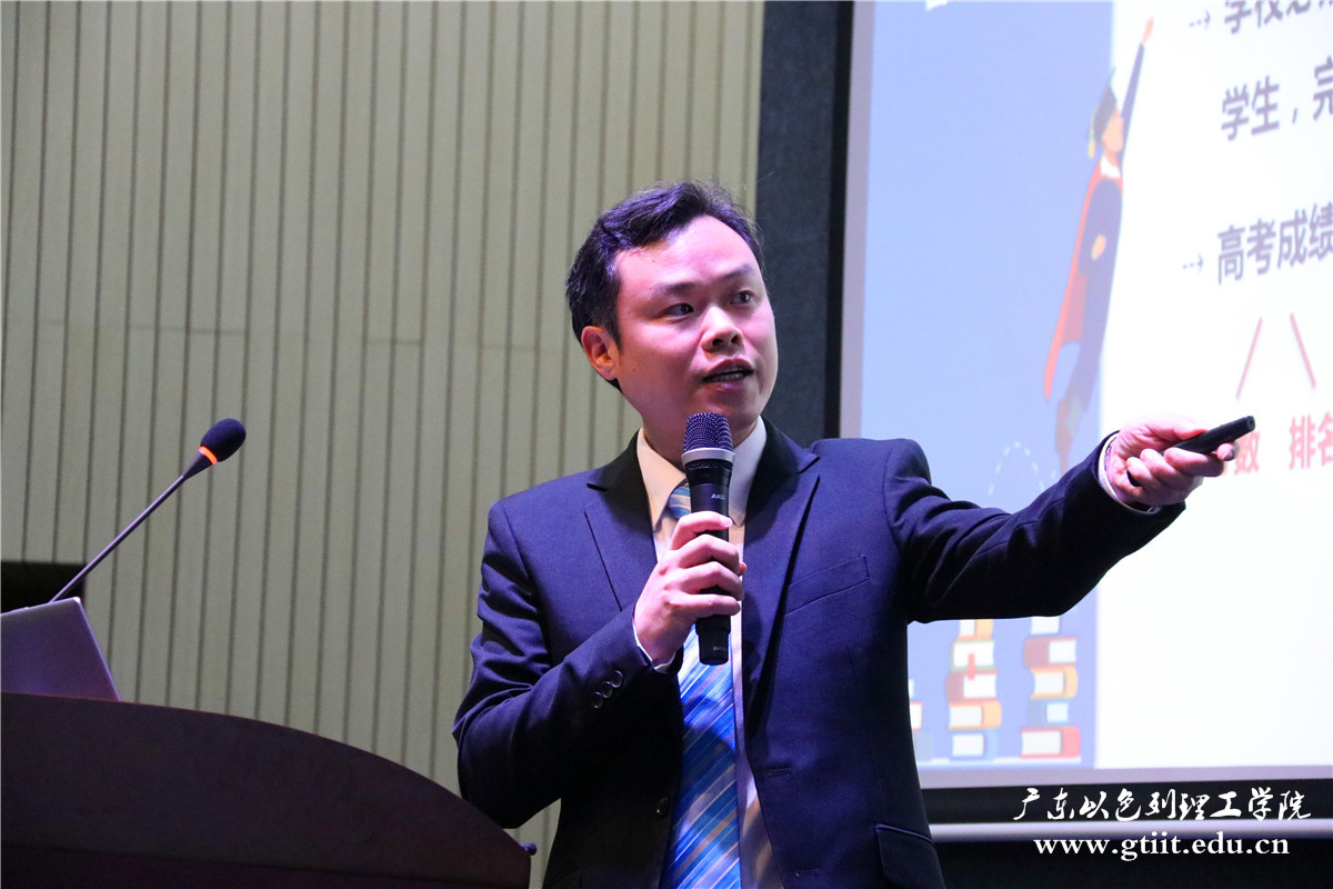 IMG_0928.jpg IMG_0928.jpg