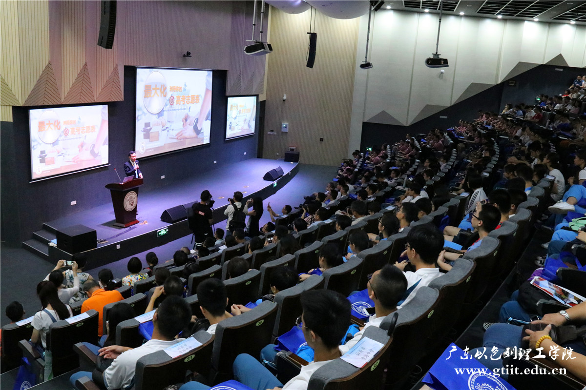 IMG_0890.jpg IMG_0890.jpg