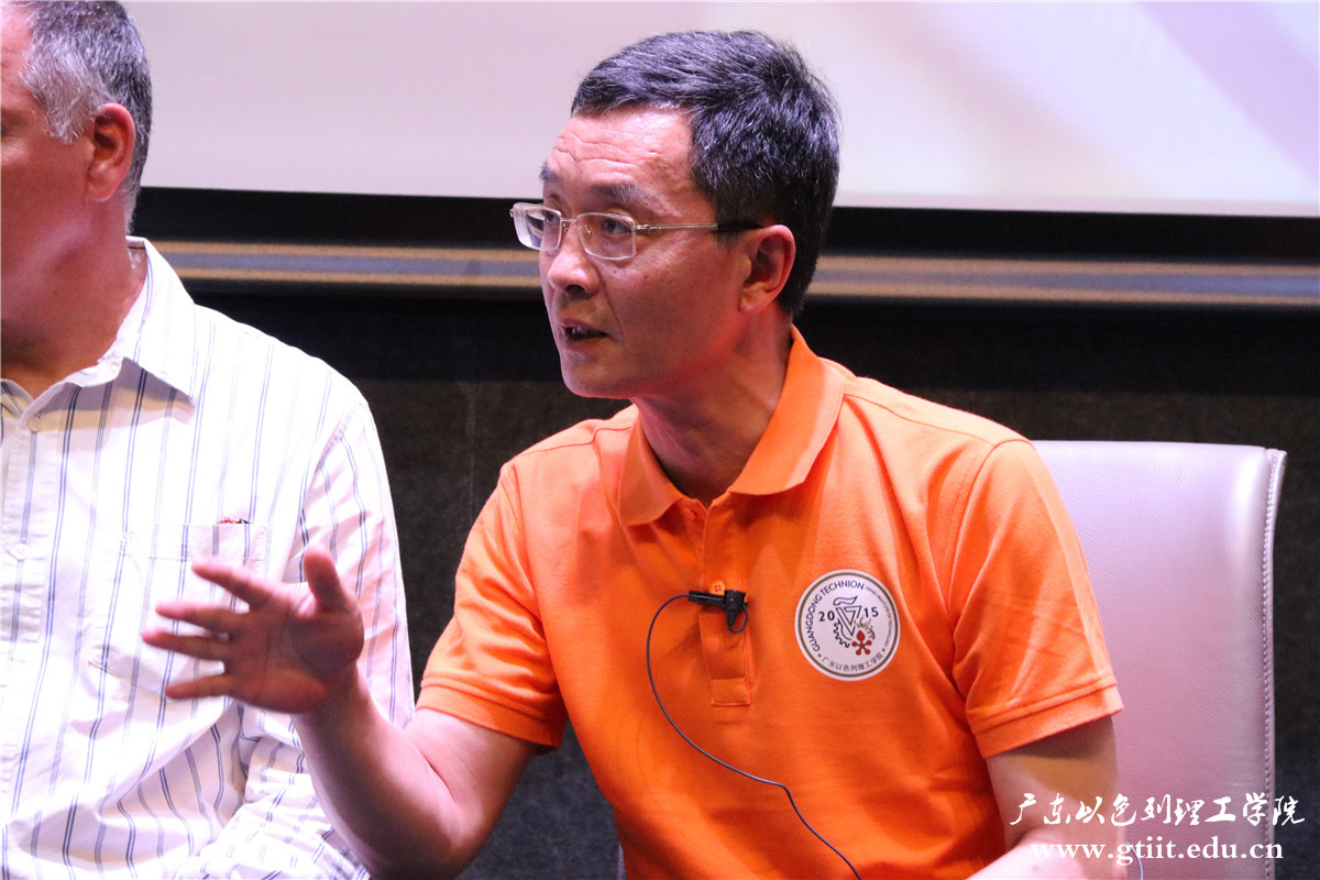 IMG_1243.jpg IMG_1243.jpg