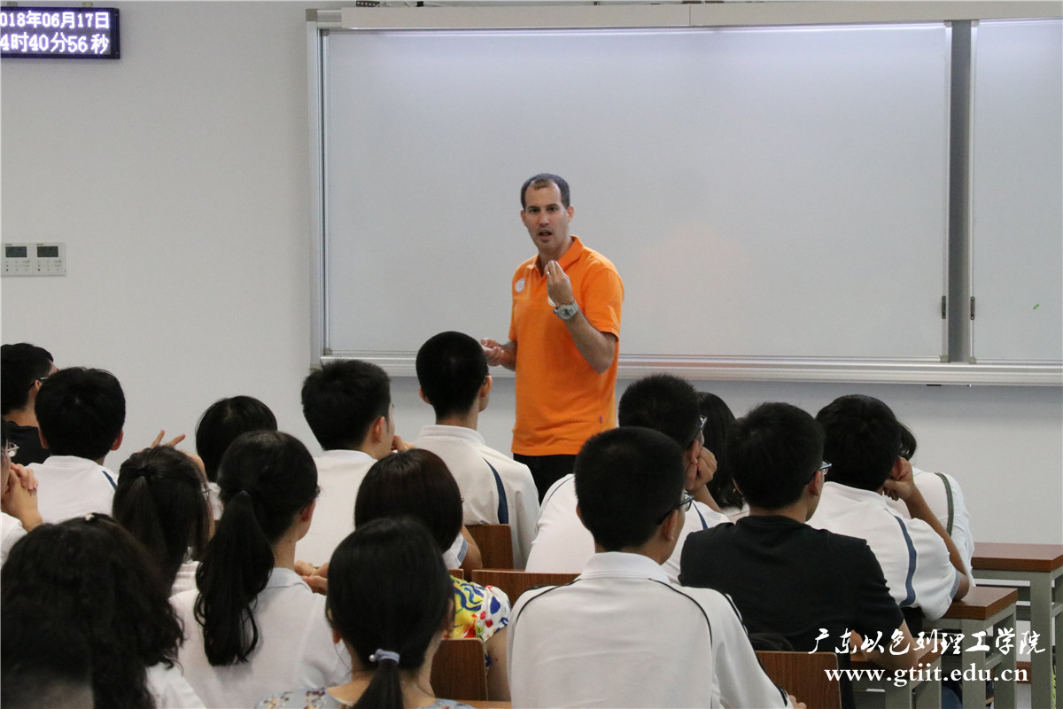 IMG_1438.jpg IMG_1438.jpg