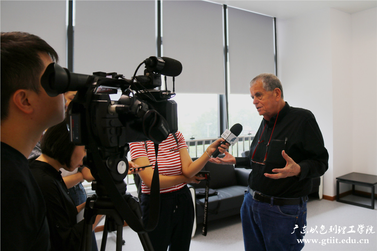 IMG_1591.jpg IMG_1591.jpg