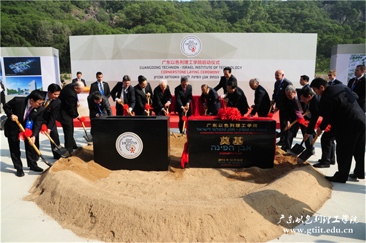 曾建平摄2.jpg 曾建平摄2.jpg