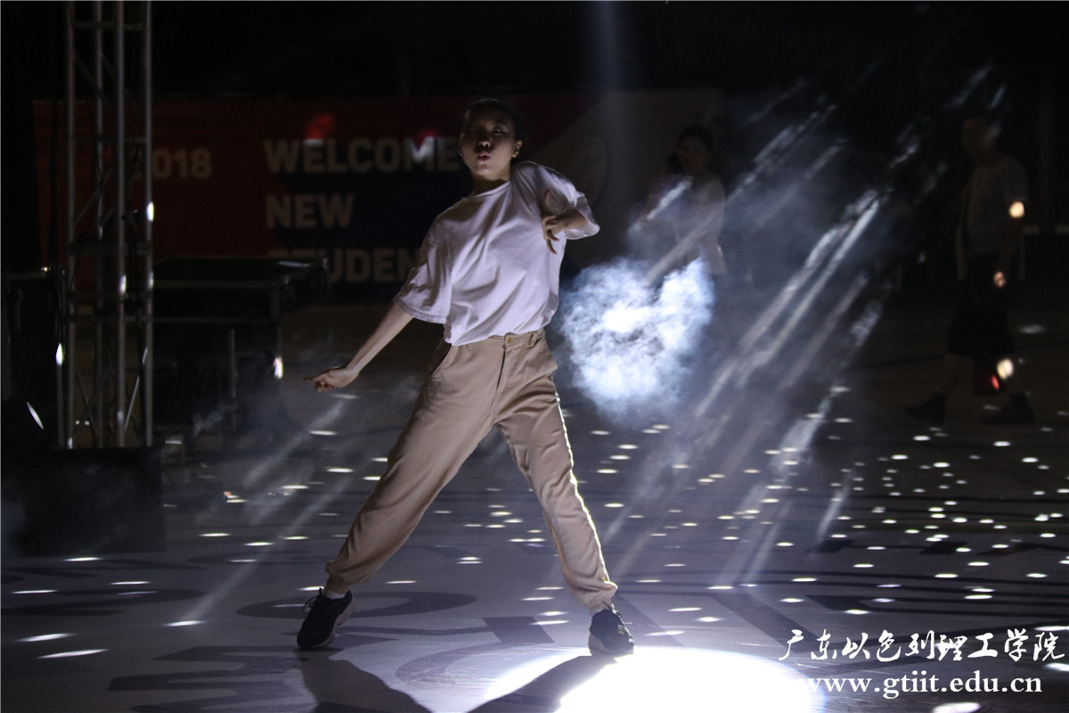 IMG_2874.jpg IMG_2874.jpg