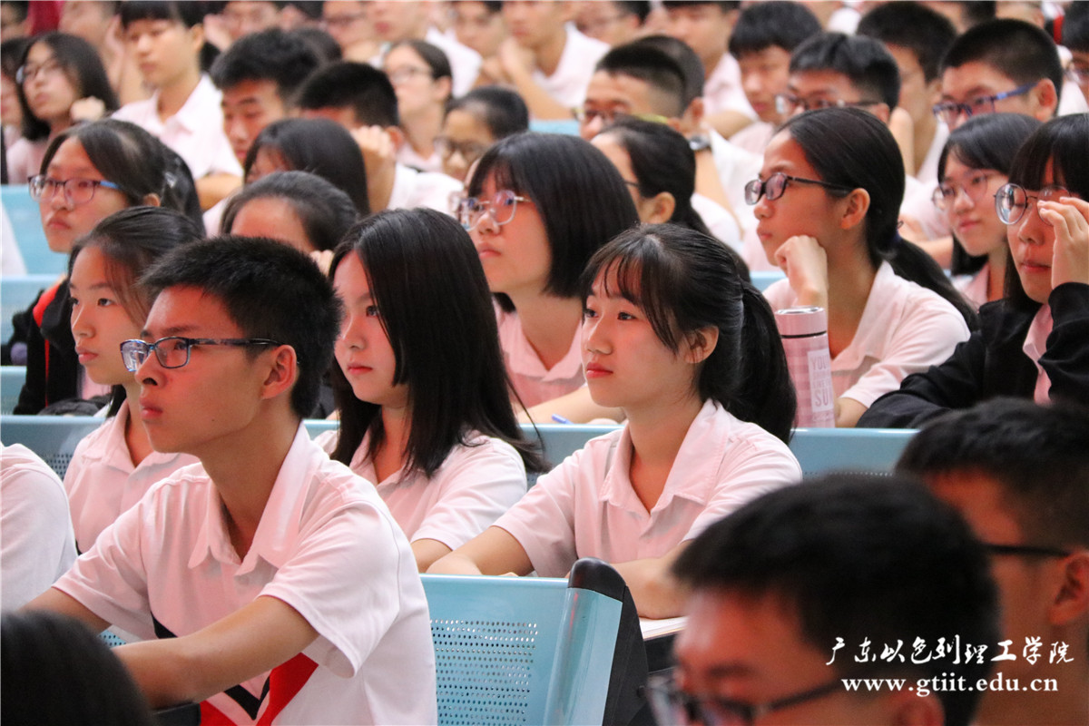 IMG_5512.jpg IMG_5512.jpg