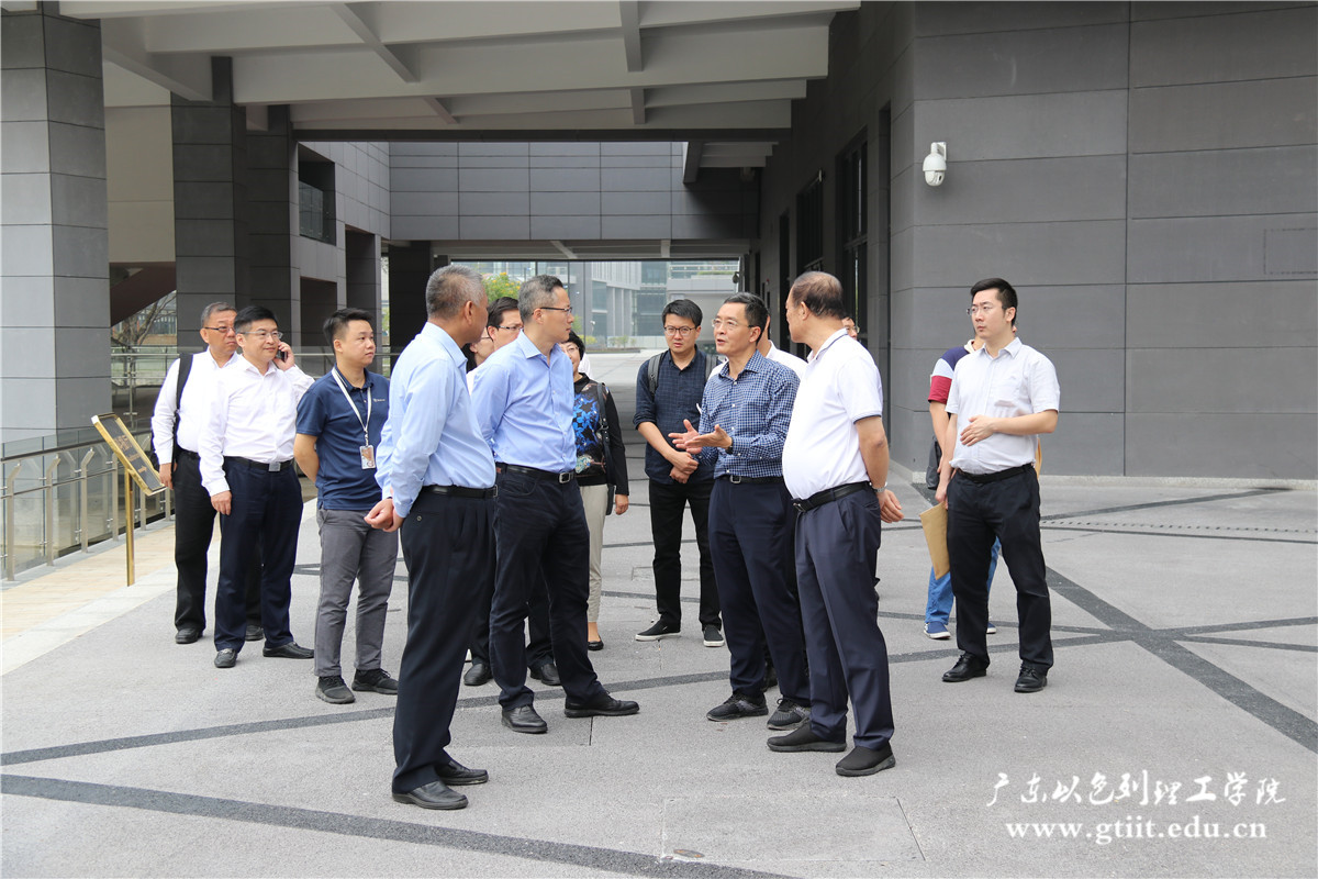 IMG_5909.jpg IMG_5909.jpg