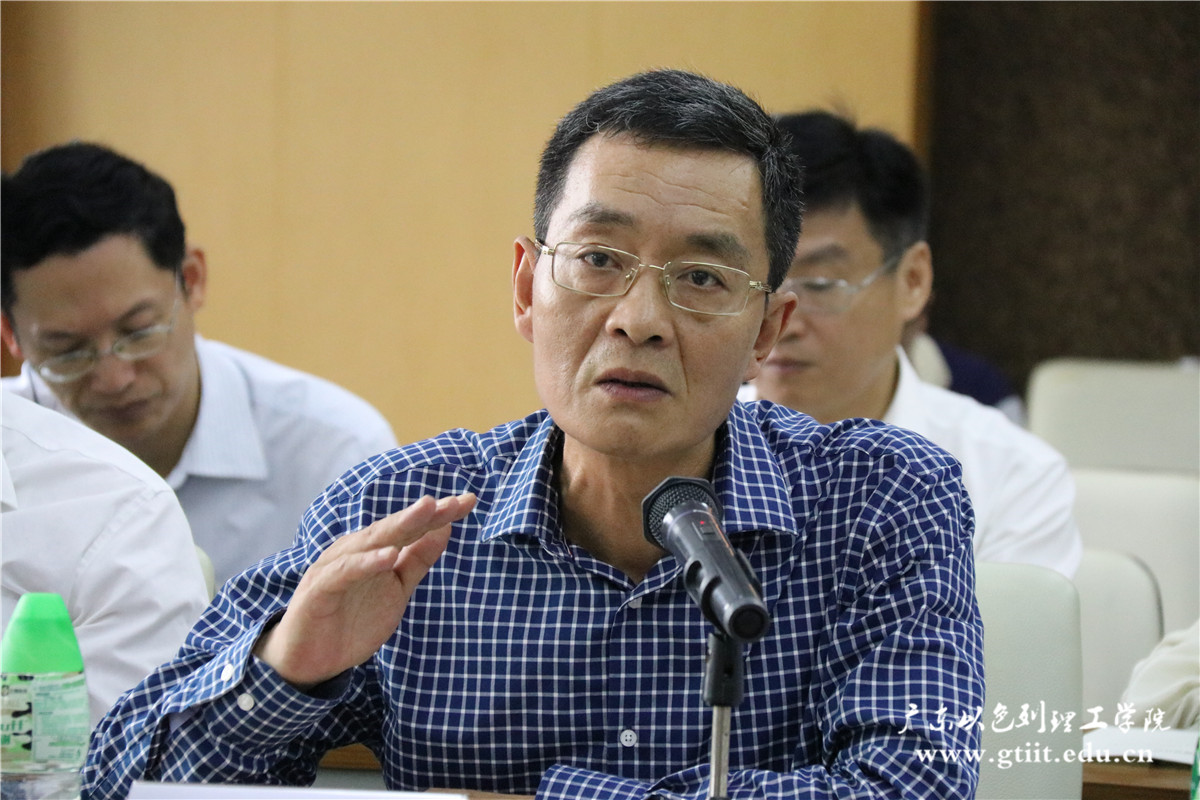 IMG_5950.jpg IMG_5950.jpg