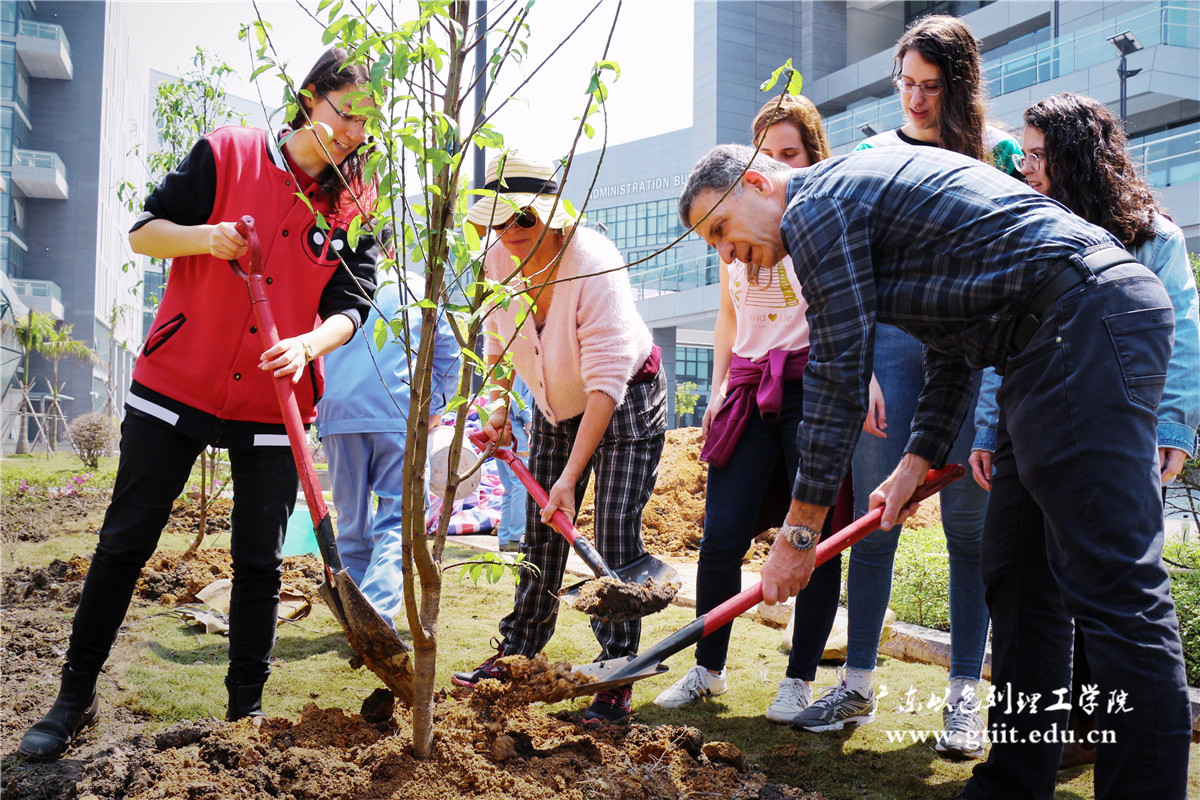 IMG_1047(2).jpg IMG_1047(2).jpg