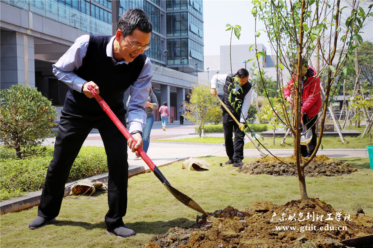 IMG_1040.jpg IMG_1040.jpg