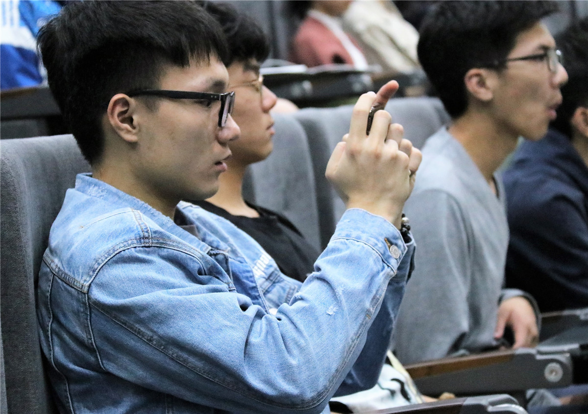 IMG_0564.jpg IMG_0564.jpg