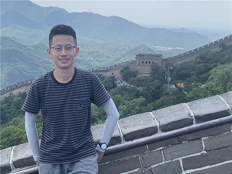 陈炜2.jpg 陈炜2.jpg