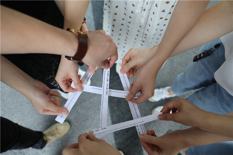 816A2001.jpg 816A2001.jpg