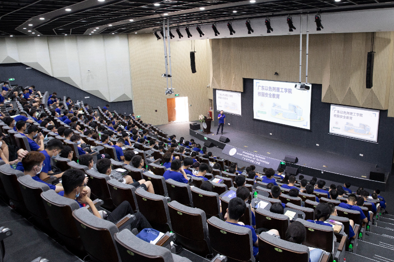 _16A8231.jpg _16A8231.jpg