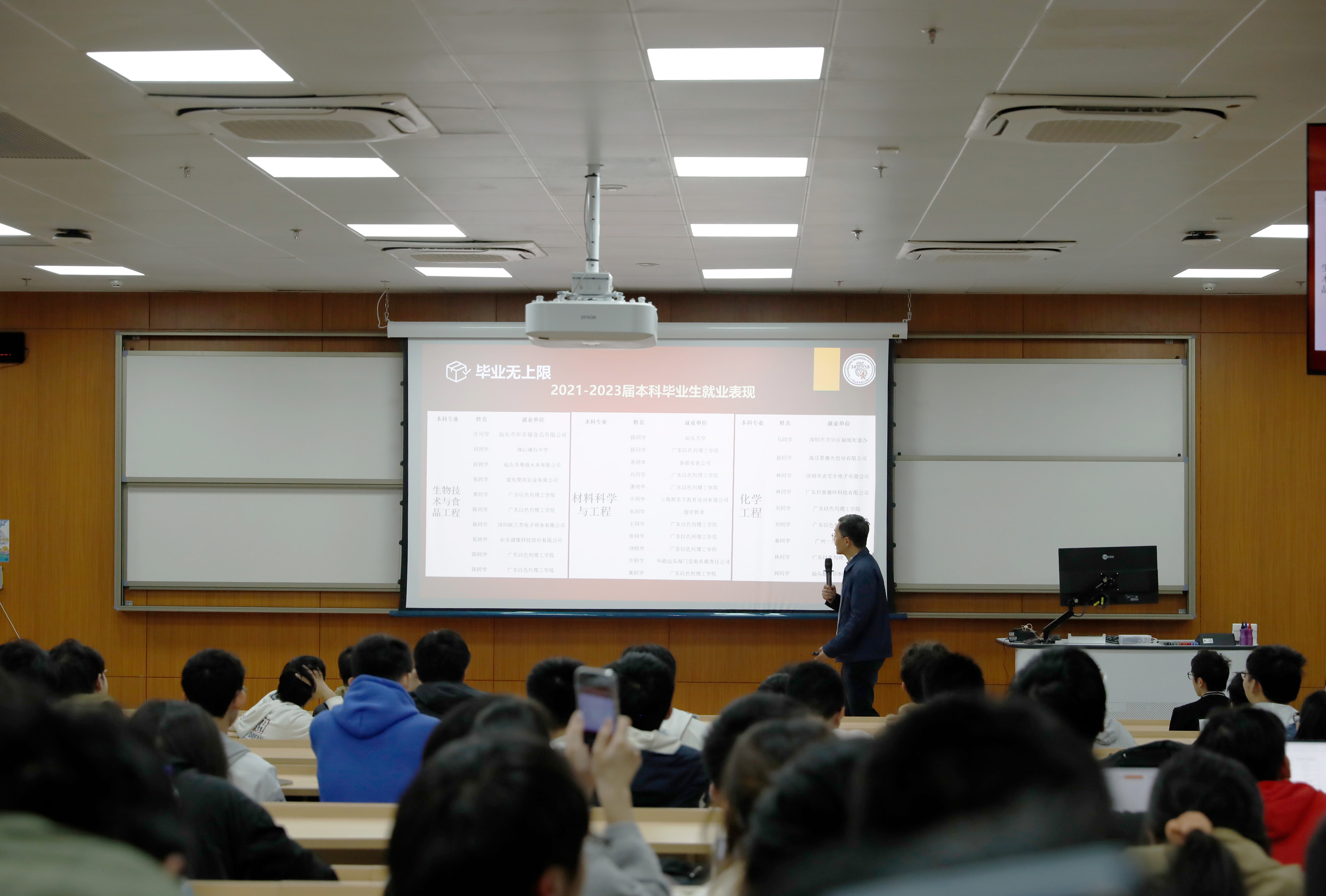 _16A8220.jpg _16A8220.jpg